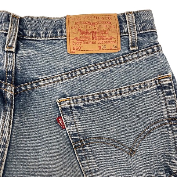 Levi's Other - VINTAGE Levis 550 Jeans Mens 36 Relaxed Tapered Denim 34x33 Measured